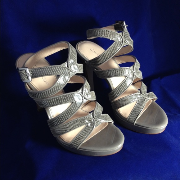 Calvin Klein Heel - Picture 3 of 3